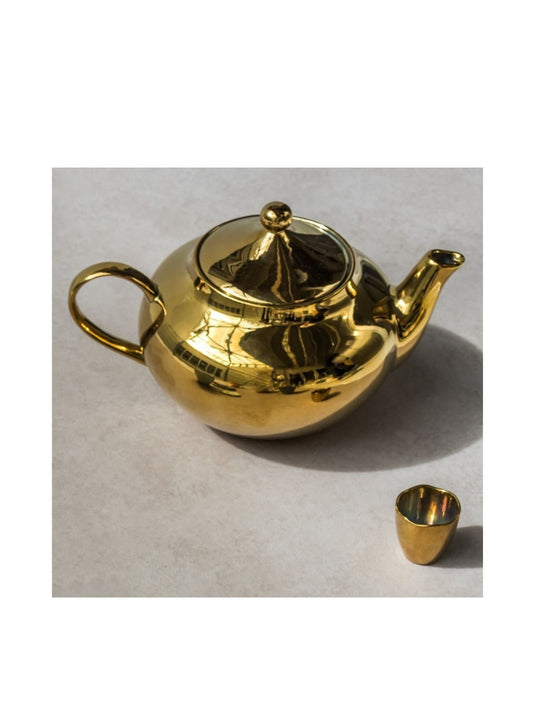 UNC- Good Morning Tea Pot Gold