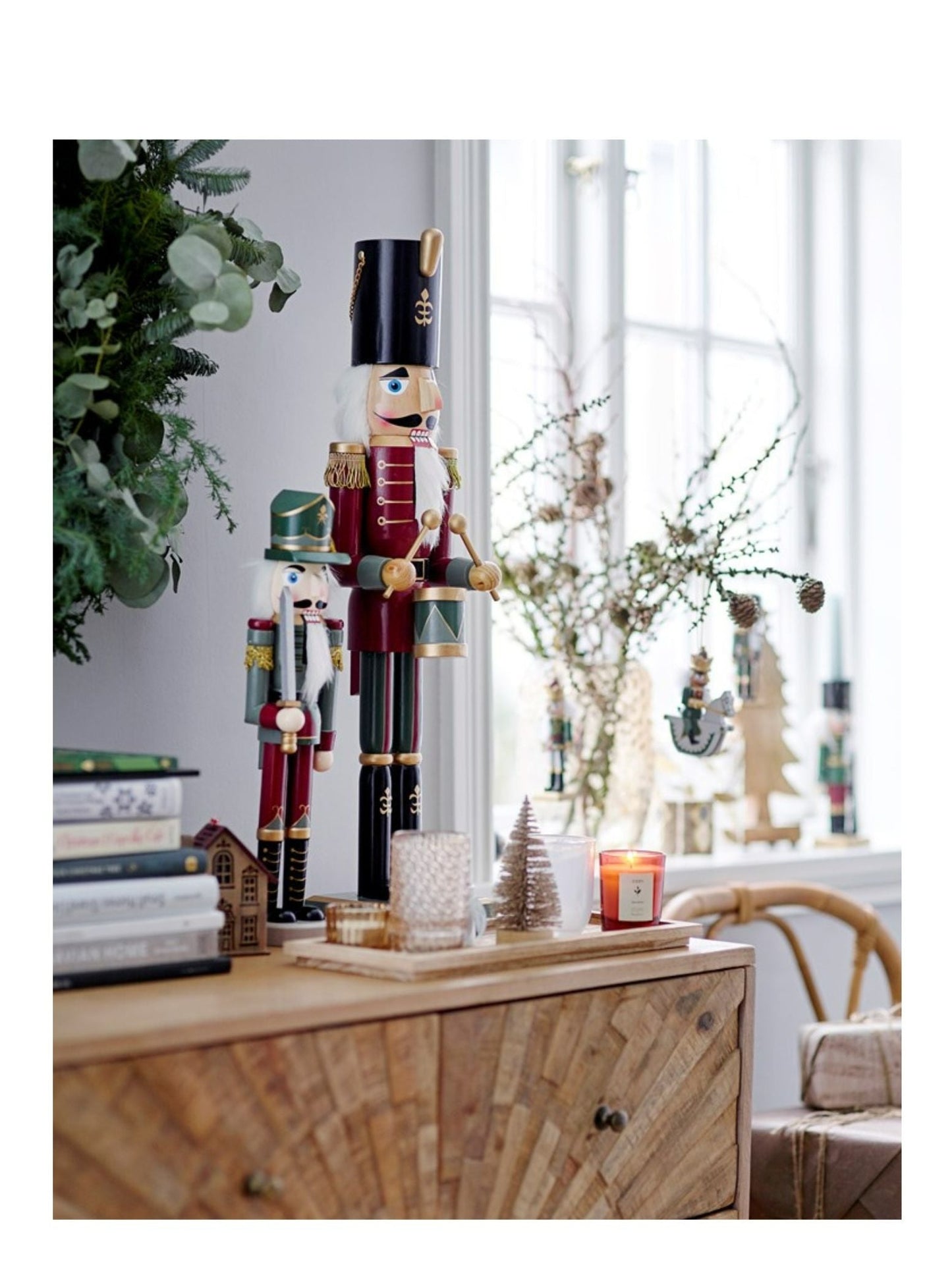 Votives with tray
